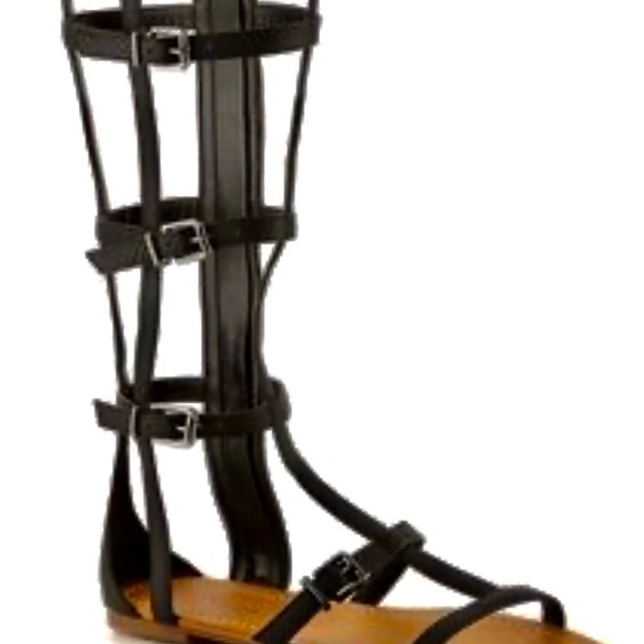 BCBGeneration Black Gladiator Sandals with zipper - Picture 5 of 5